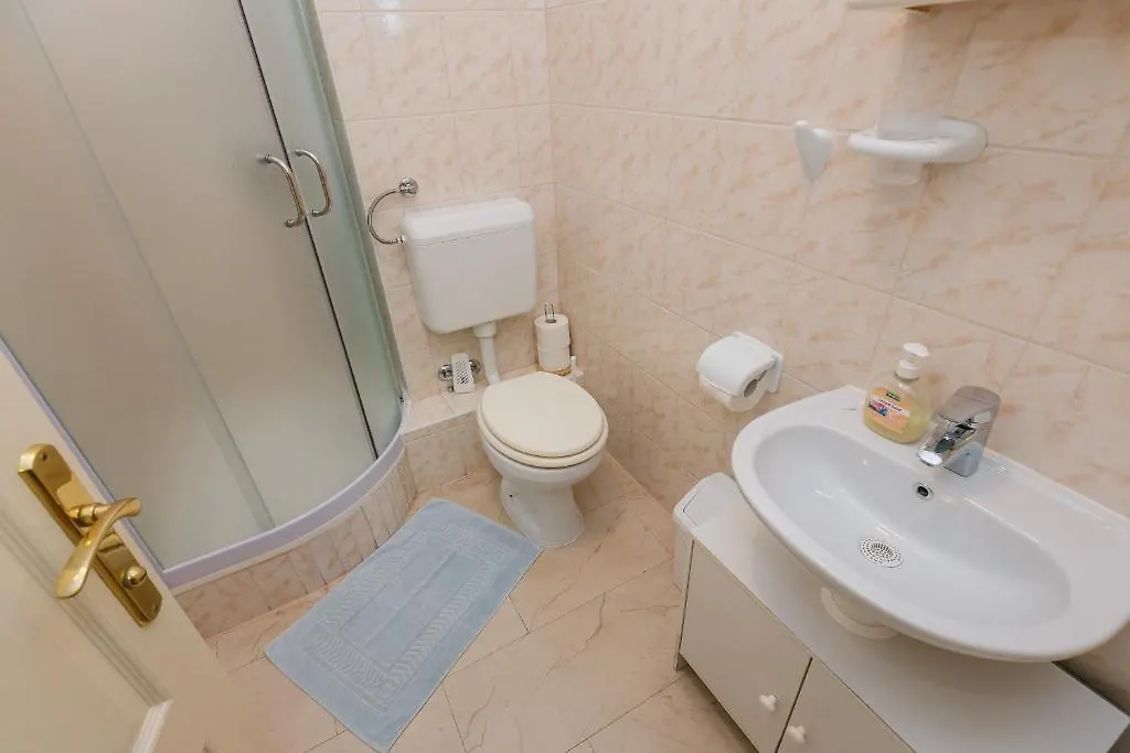 Apartments Sustic Kaštela