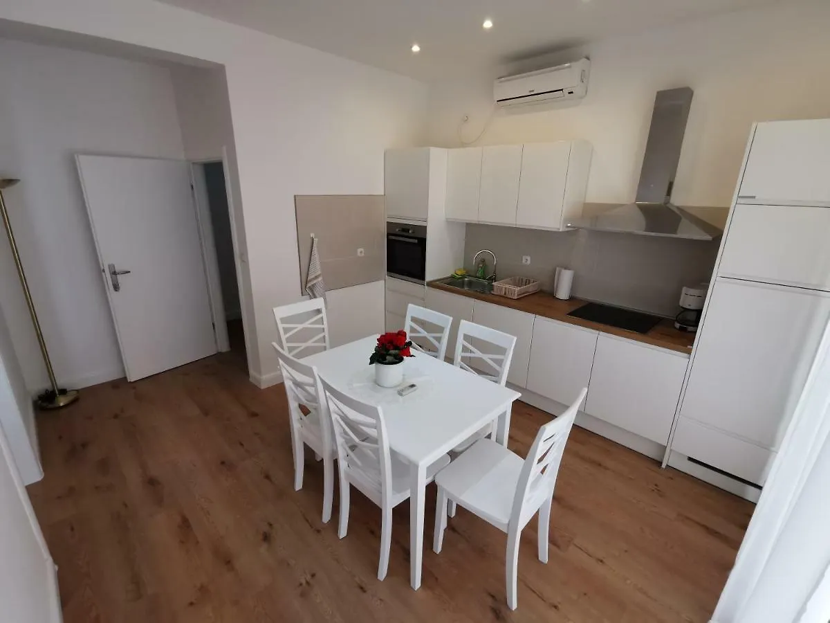 Apartments Sustic Kaštela